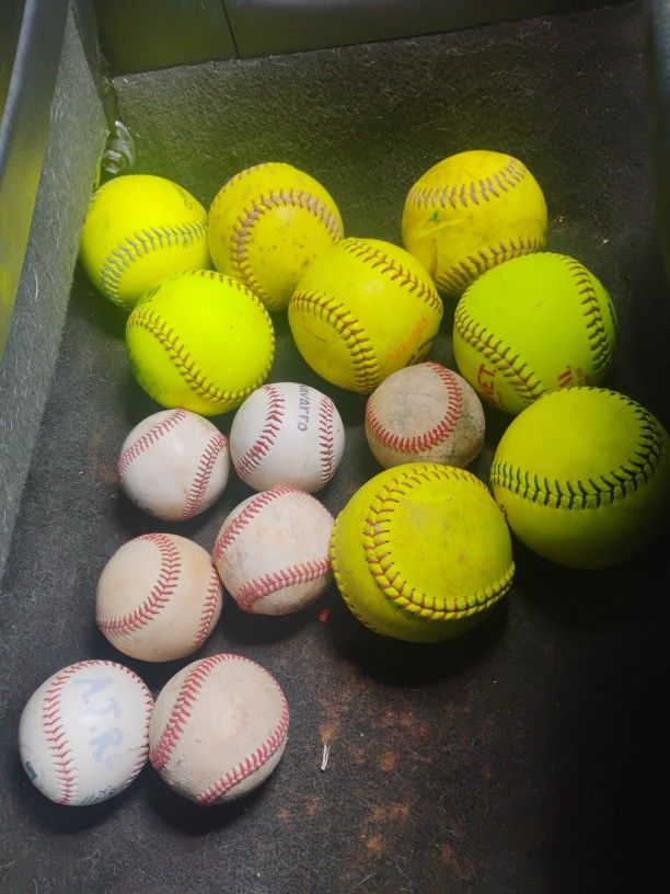 8 SOFTBALLS AND 7 HARDBALLS $14 OBO