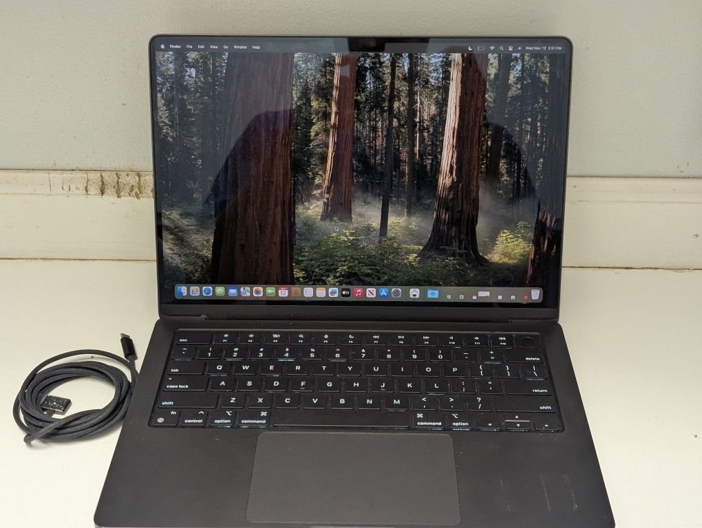Apple MacBook Pro