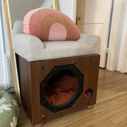 Wood Dog House