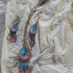 Necklace  & earrings