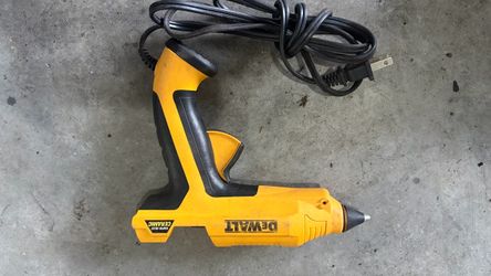 Dewalt Glue Gun