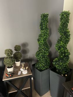 4 Artificial trees