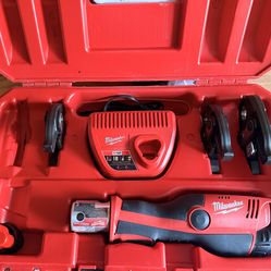 Milwaukee pro press tool