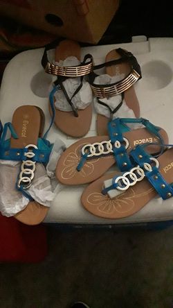 Brand new sandals never worn size 5,6,7&8