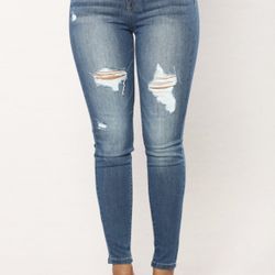 On Fleek High Rise Skinny Jeans