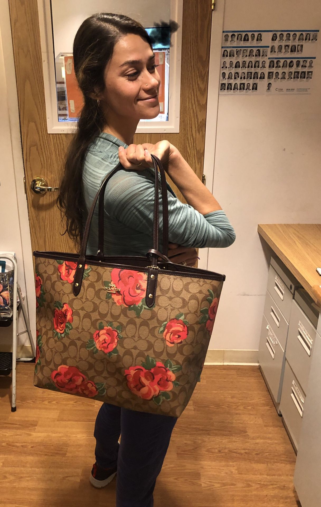 New in bag reversible coach bag for Sale in San Diego, CA - OfferUp