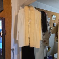 The BEST clothing Sale