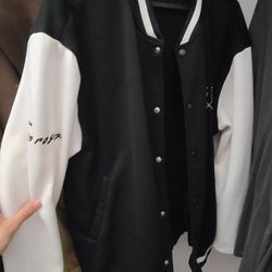 Black And White Zip Up Flower