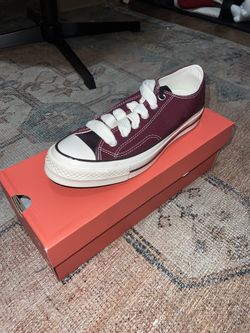 Converse size 6M/8W