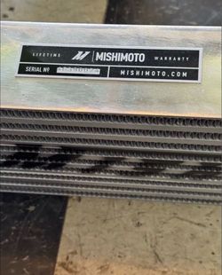 Universal Intercooler New Mishimoto