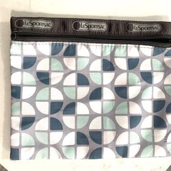 LeSportSac Geometric Pattern Pouch 7” x 8” single zipper 