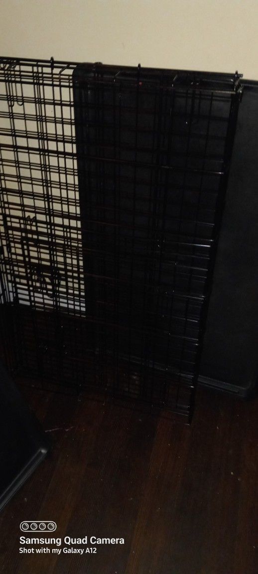 2 Dog Cages1 Medium 1 Larg With Trays For Easy Cleaning