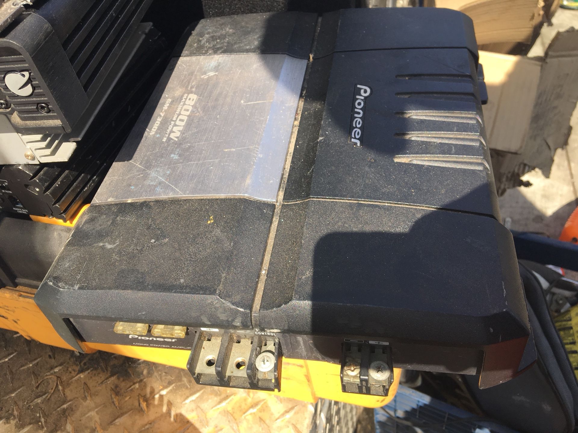 Amplifiers for Sale