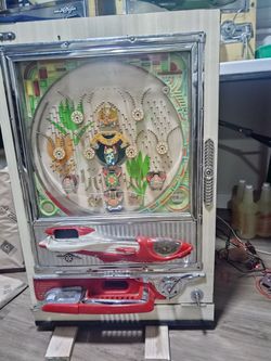 Kyaroku vintage pachinko machine