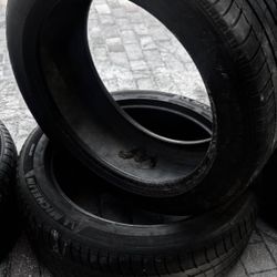 Used / Michelin Latitude Sport - 275/45R21