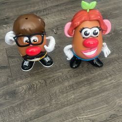 Mr potato And Mrs Potato Head
