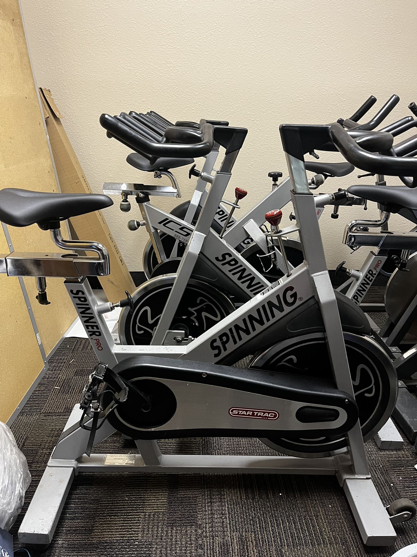 Star Trac Pro Indoor Cycle 