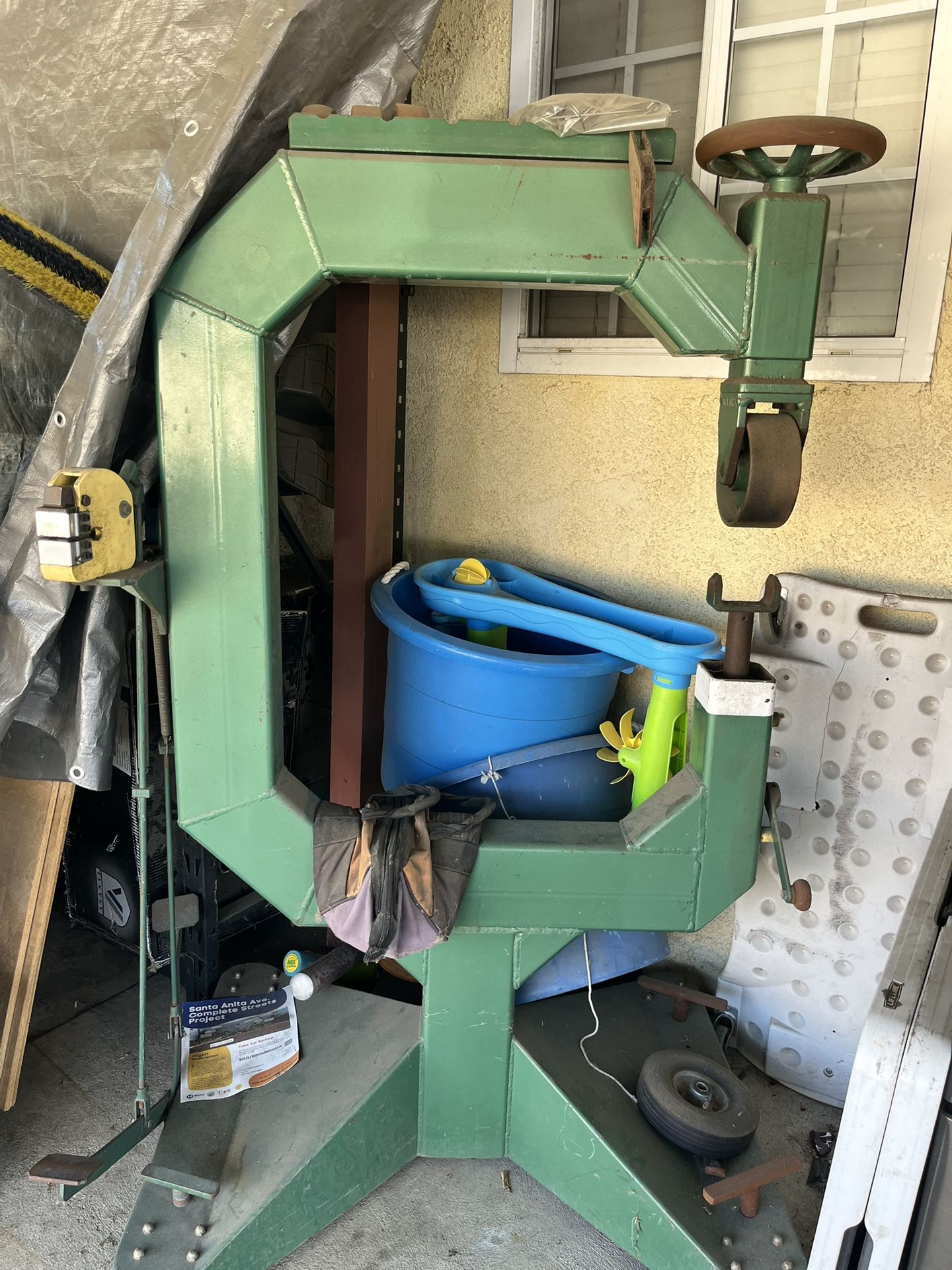 English Wheel & Shrink & Stretcher