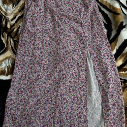 Womens Floral Skirt (SIZE XS)