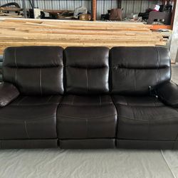 🌸🌟CLEARANCE ‼️‼️ Ridgewin Leather Power Reclining Sofa $720🌸