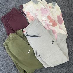 Nike Tech Joggers Sweatpants Bundle of 4 | Men Size Medium 