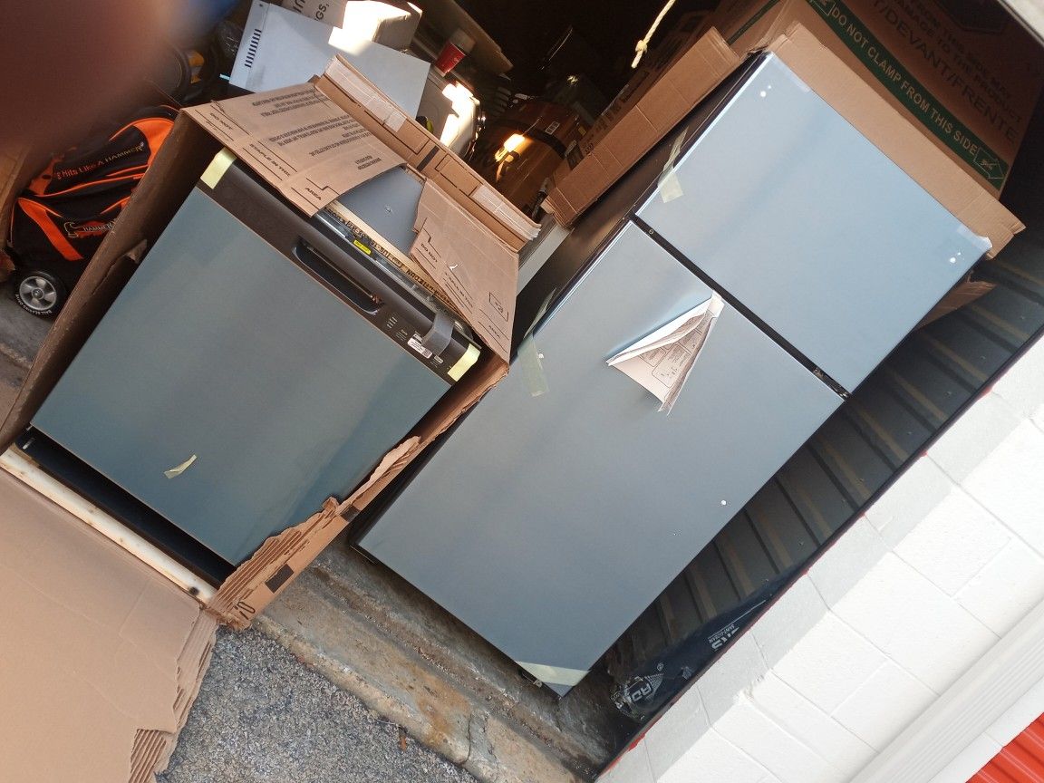 Stainless Steel Refrigerator And Dishwasher