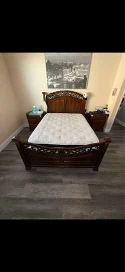 Ashley furniture queen bedroom set