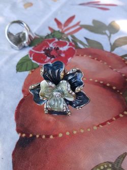 Ring Size 6 or 7 $4.00