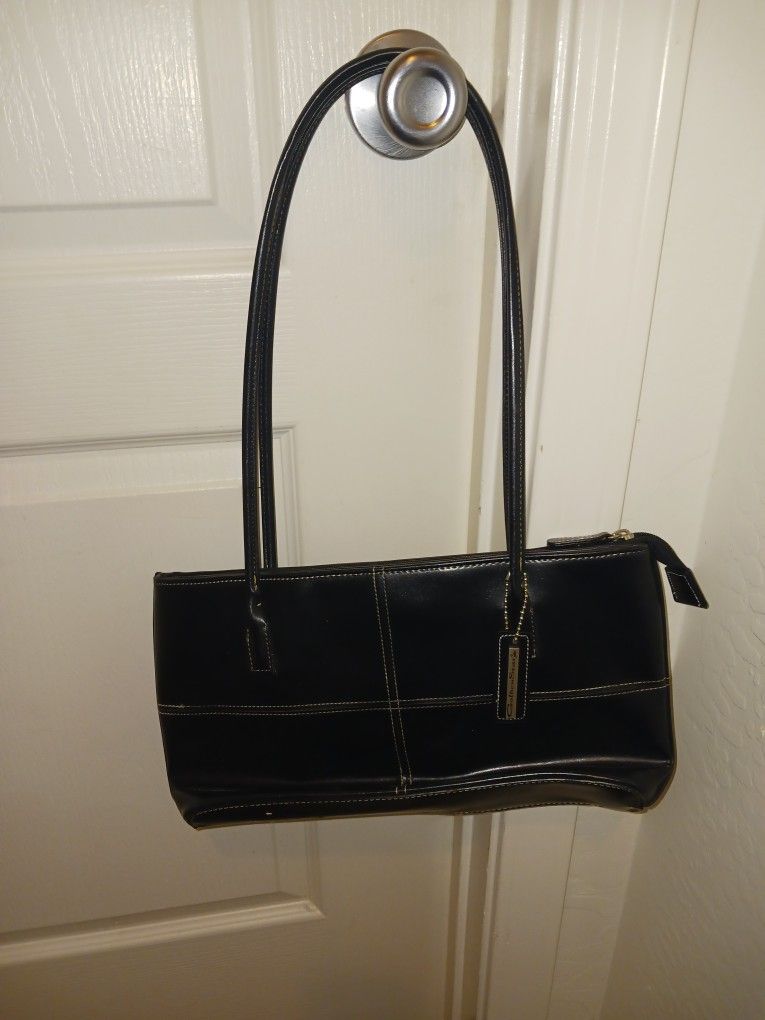 Like New Black Golden Star Purse $20 Must Pick Up Broadway And APACHE BUCKEYE AZ CASH ONLY PLS THANKS Check Out My Page All Types Of Stuff Downsizing