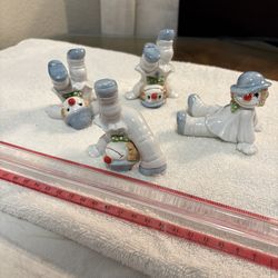 Tumbling clown figurines