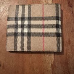 Men’s Burberry Bi-Fold Wallet