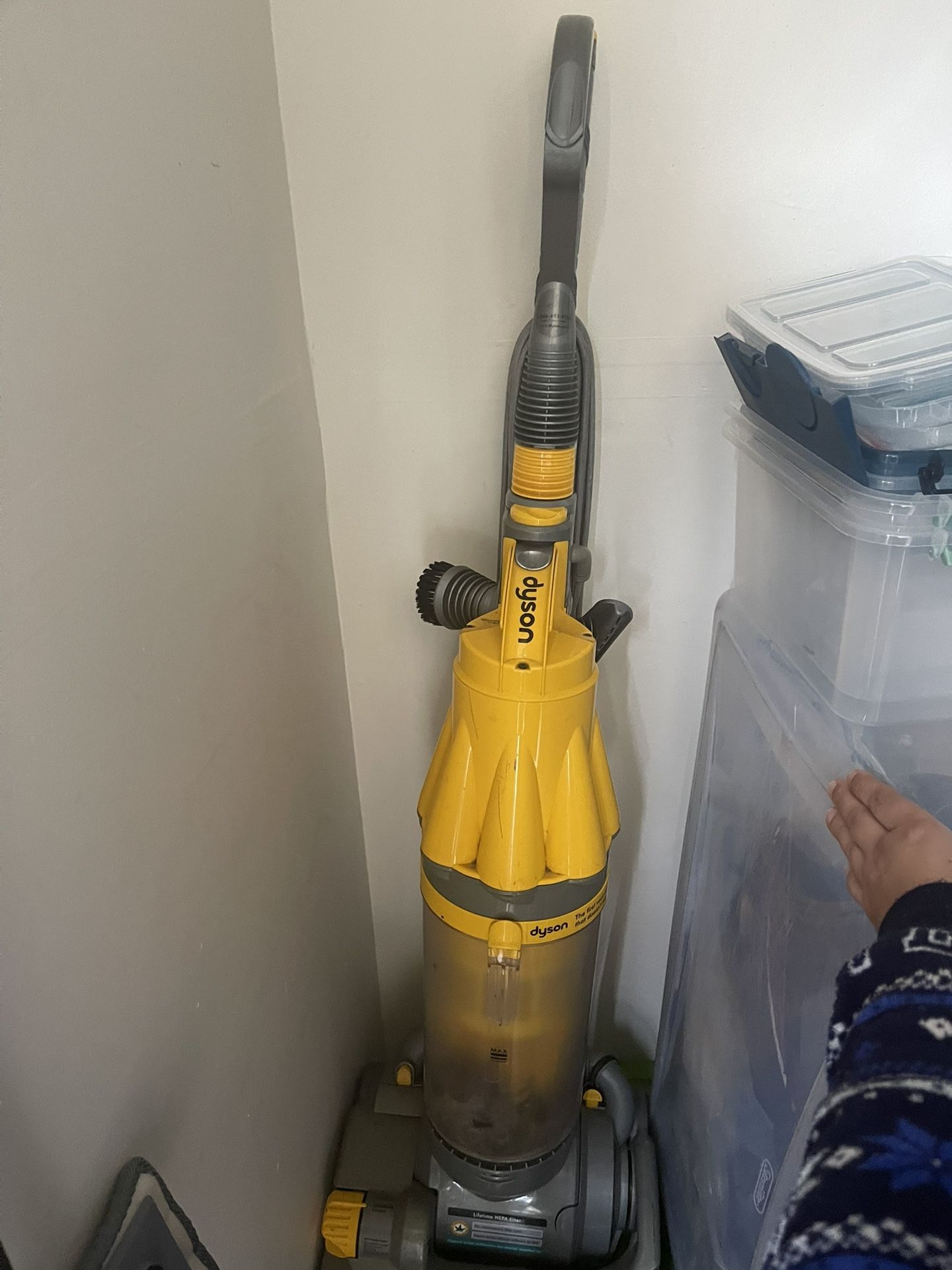 Dyson Vacuum Cleaner