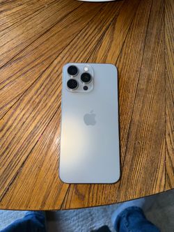 iPhone 15 Pro Max 256gb
