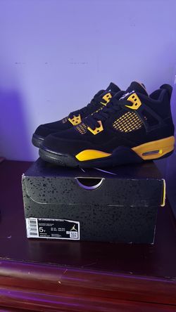 jordan 4 "yellow thunder" (5y") super clean