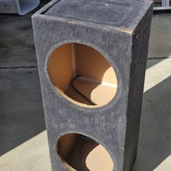 Dual 12 Inch Sealed Subwoofer Box 