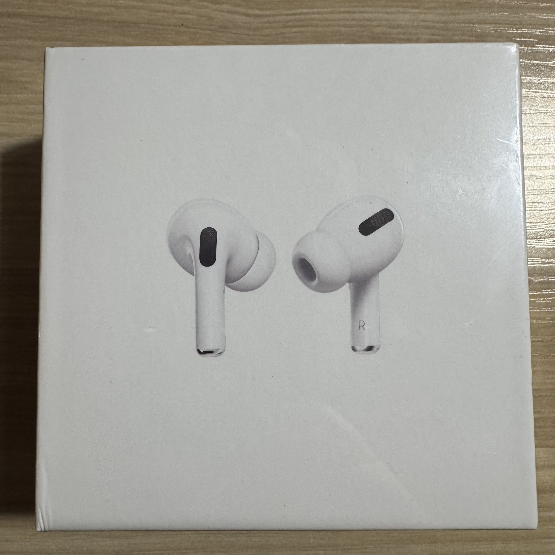 AirPods Pro 1st Generation With Lightning Charging