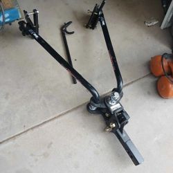 Weight Distribution Hitch TRAILER / TRUCK