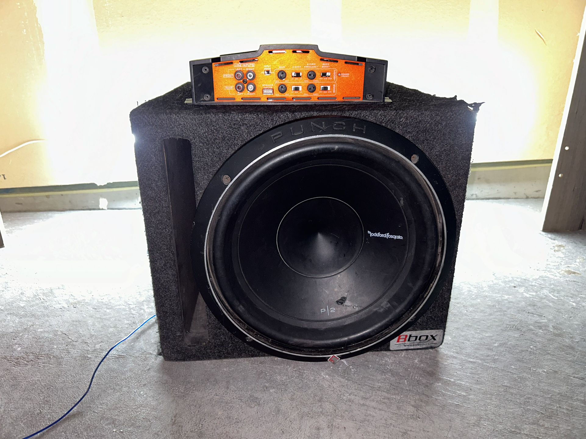 Rockford Fosgate P2 Sub With 2 Amps 