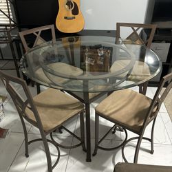 Glass Table & 4 Chairs 