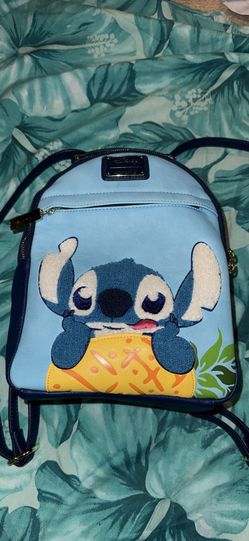‘Stitch on Pineapple’ Disney Loungefly Backpack BRAND NEW WITHOUT TAGS