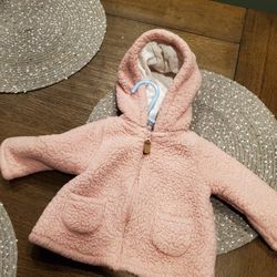 Sherpa Zip Up . Size 6 Month