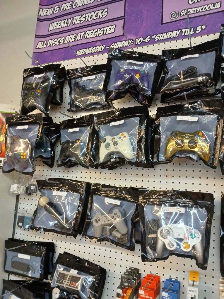 Pokémon, Video Games Stuff, Consoles