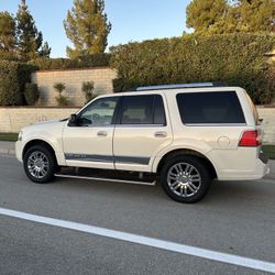 2008 Lincoln Navigator