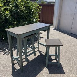  Breakfast nook table