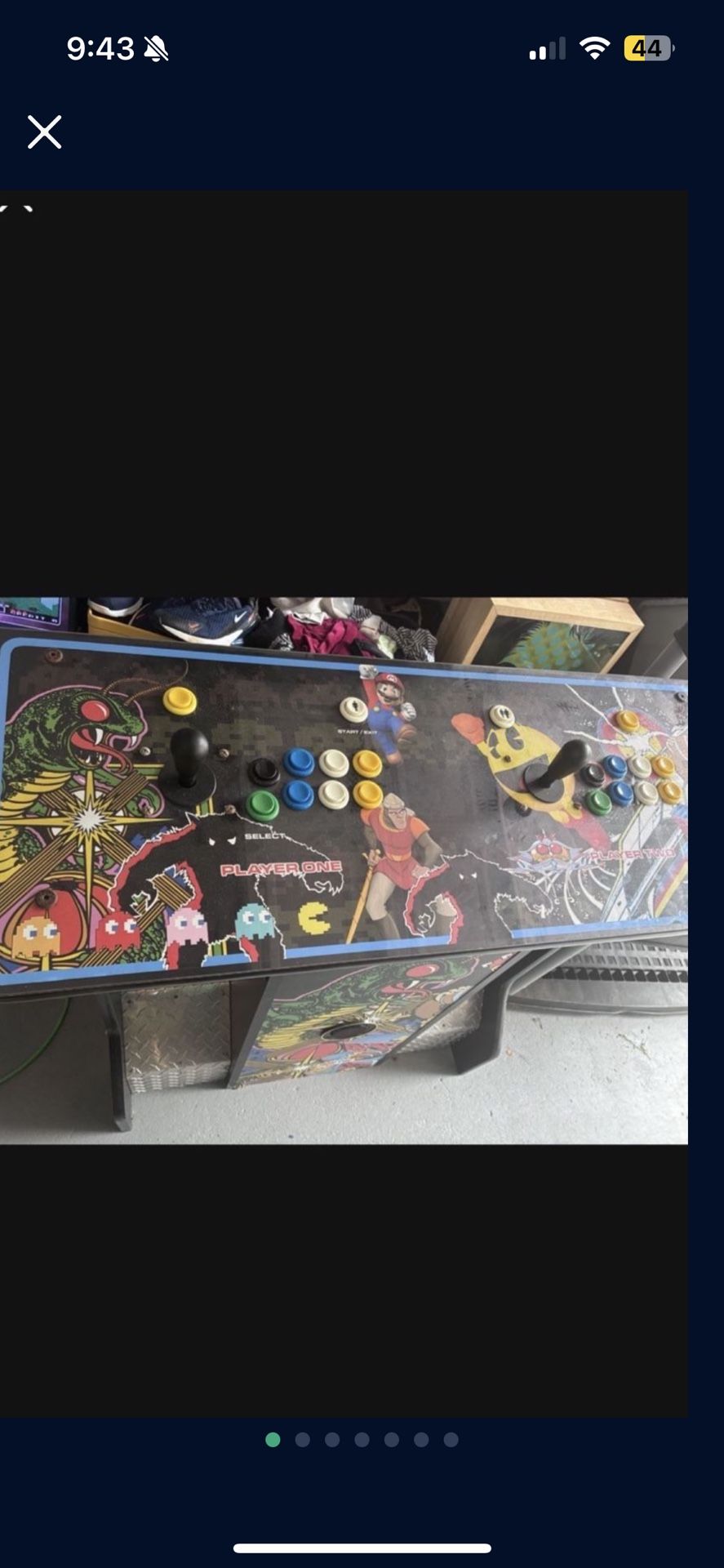 Arcade Pedestal With 260 Games