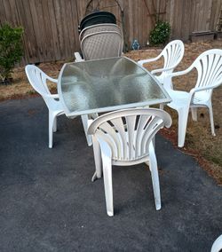 Patio Table & Chairs