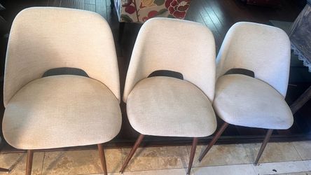 4 chairs