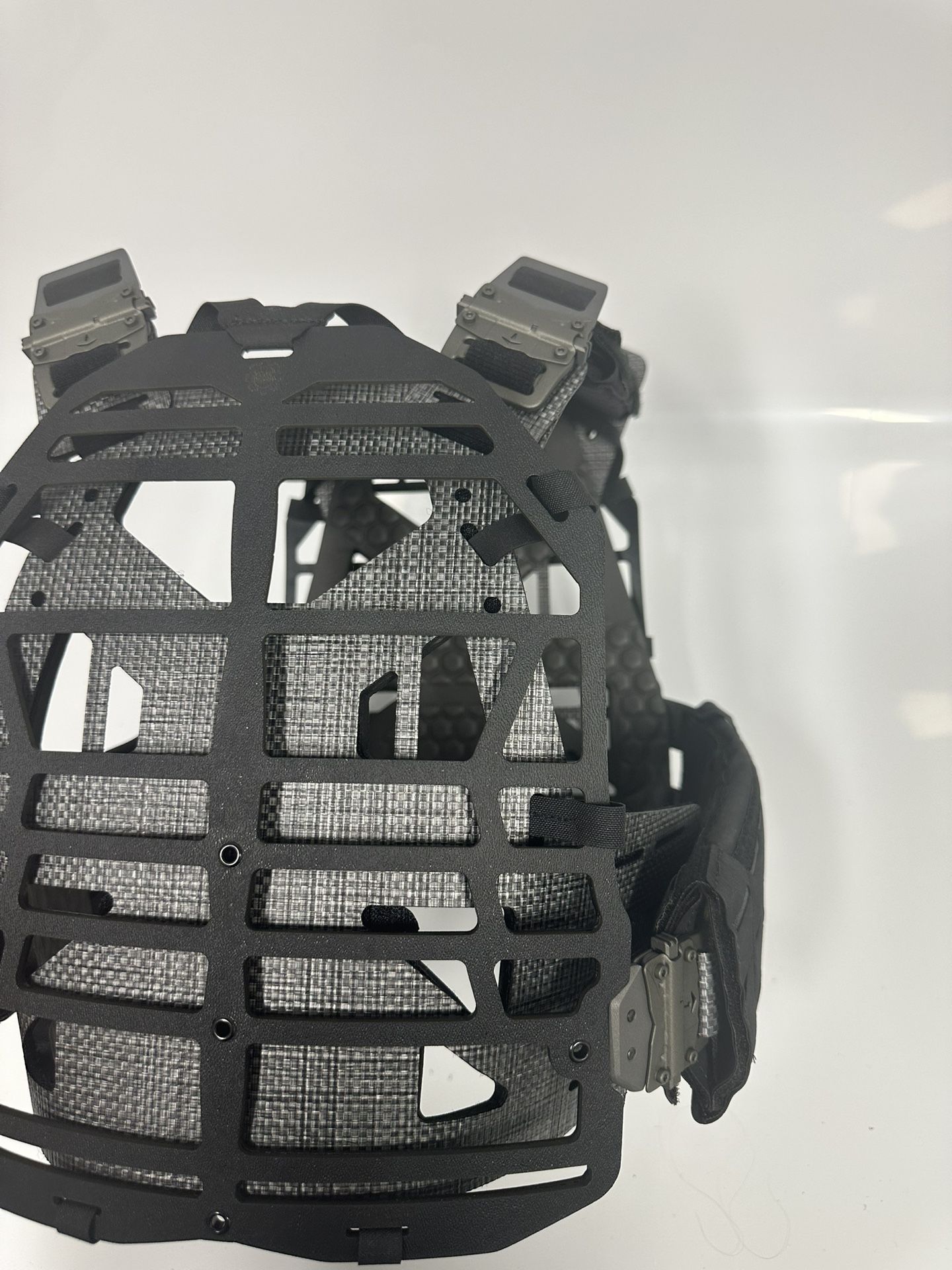 SS precision PFM plate carrier