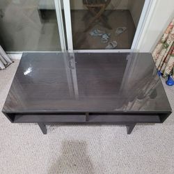 Beautiful DARK BROWN COFFEE TABLE COMPLETE FINAL SALE