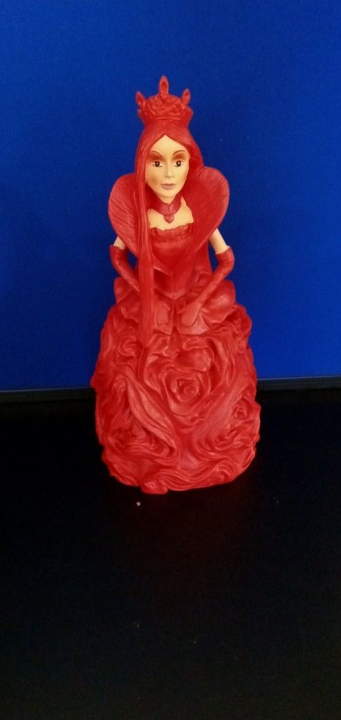 Disney Red Queen 11 Inch Tall